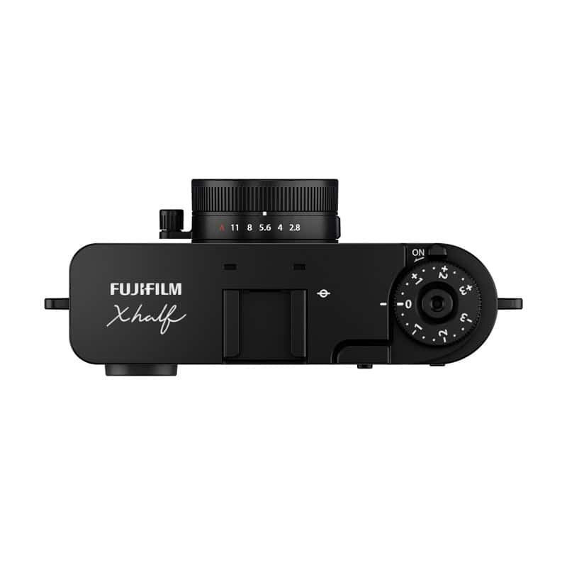 Fujifilm X-HF1.